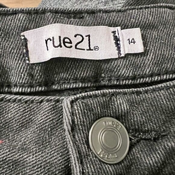 Rue 21 Jeans Size 14 Womens Mom Jean High Rise Dark Wash Black Denim NWT - Picture 4 of 10